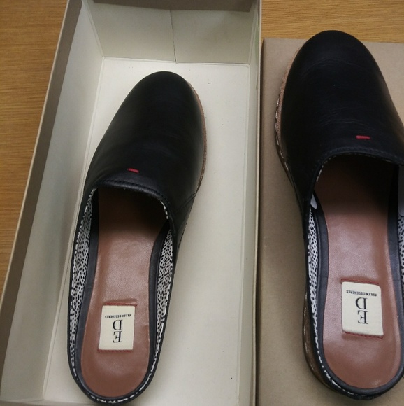 Ellen Degeneres Sandals - Picture 6 of 6